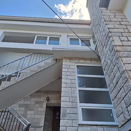 Apartment 1 Selce